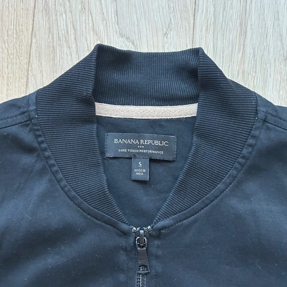 Banana Republic Factory Luxe‎ Touch Performance Bomber Jacket Black Mens Small